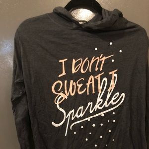 Hooded longsleeve shirt “I don’t sweat I sparkle”